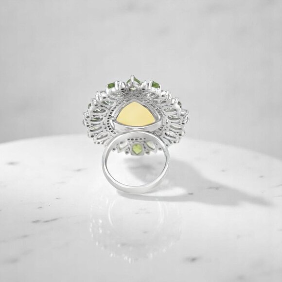 Opal and Peridot Statement Ring in 925 Sterling Silver - Picture 4 of 4